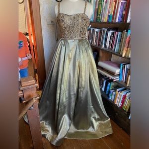 gold prom dress